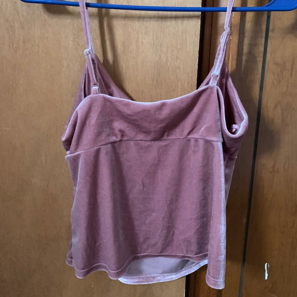 Pink crop - Picture 2 of 2